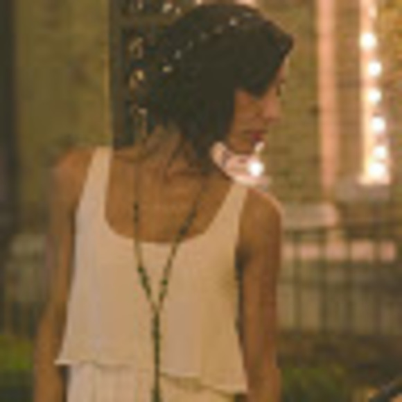 Meet your Posher, Elizabeth - Picture 1 of 1